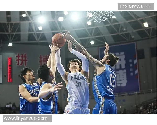 中国男篮与热火精彩对决集锦回顾展现篮球魅力与激情瞬间